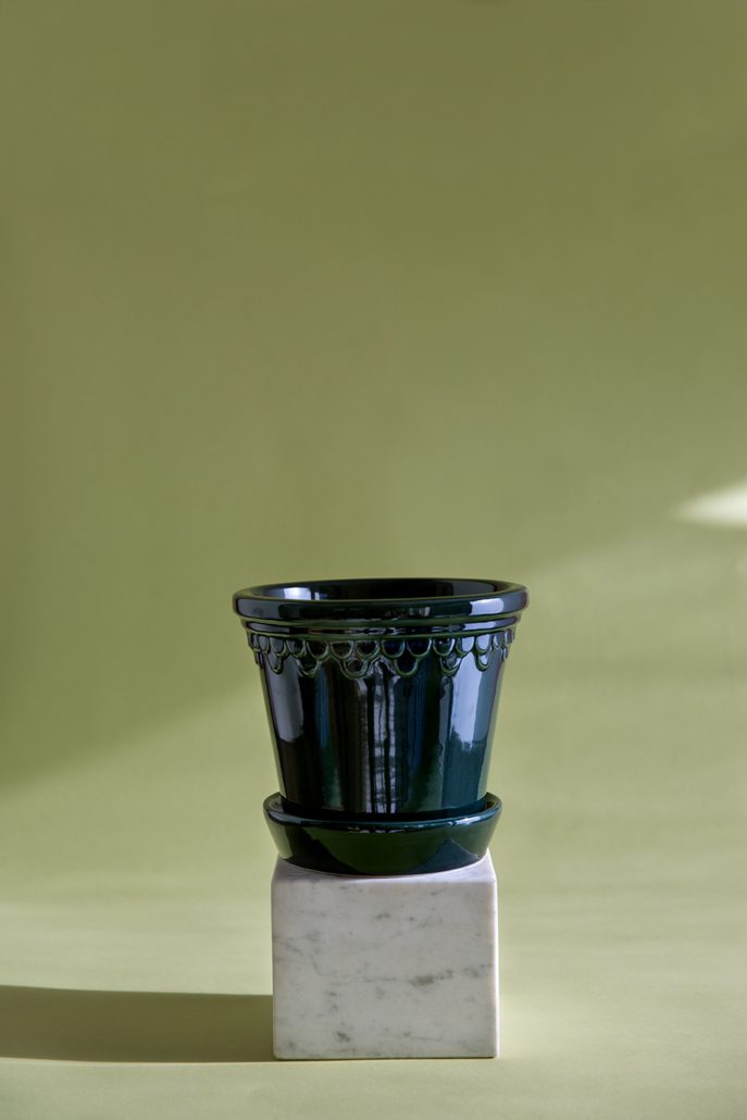 4.7" Kobenhavner  GLZ Petrol Blue Pot + Saucer